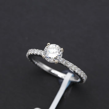 18K Bague en Or avec Diamond