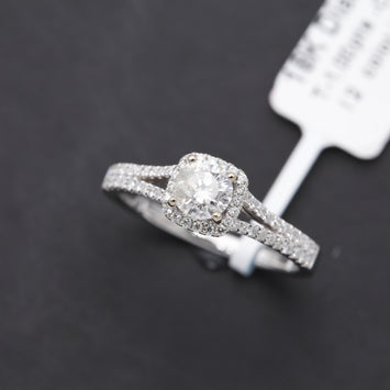18K Bague en Or avec Diamond