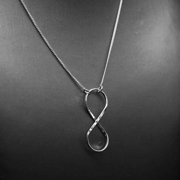 Colier infini en argent SE049