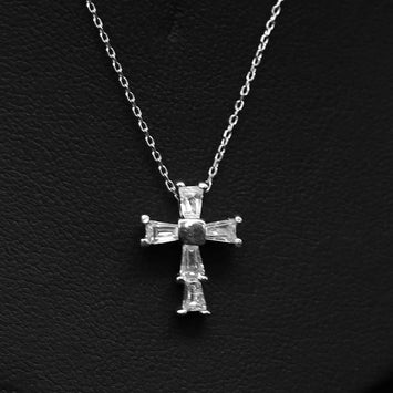 Pendentif croix en argent SP053
