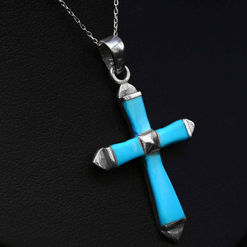 Pendentif croix en argent SP052