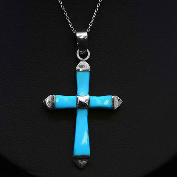 Pendentif croix en argent SP052