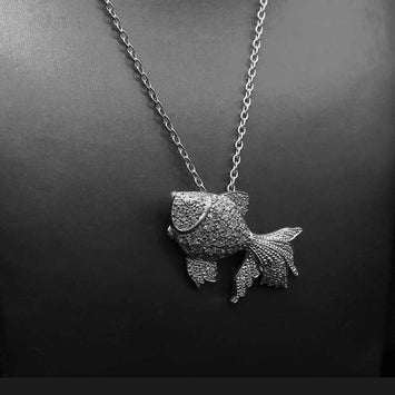 Pendentif poisson  en argent SP055