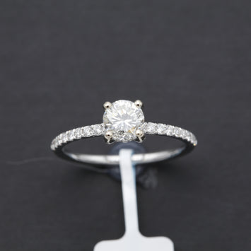 18K Bague en Or avec Diamond