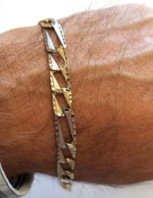 Gold Bracelet for men GB005