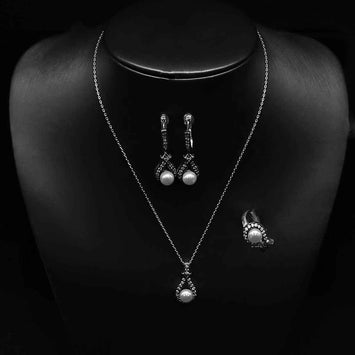 ensemble de collier en argent   SP008